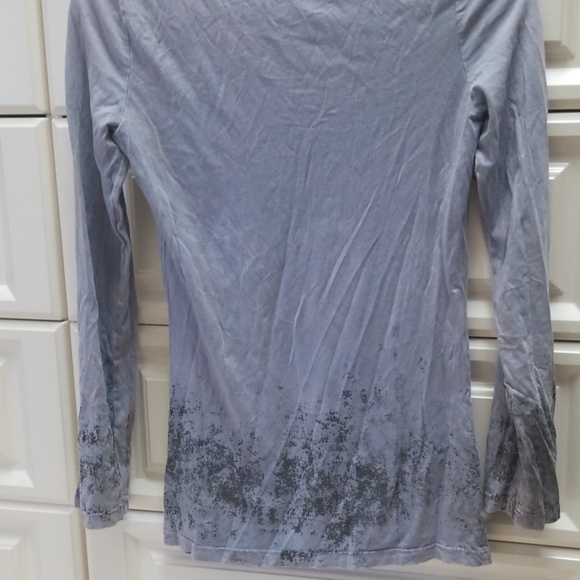 Top - Picture 2 of 6